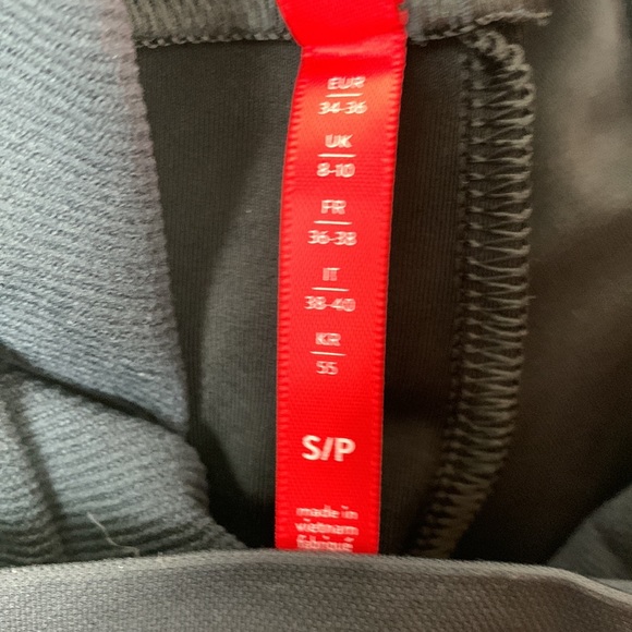 Spanx Mama Faux Leather Leggings - Picture 8 of 8